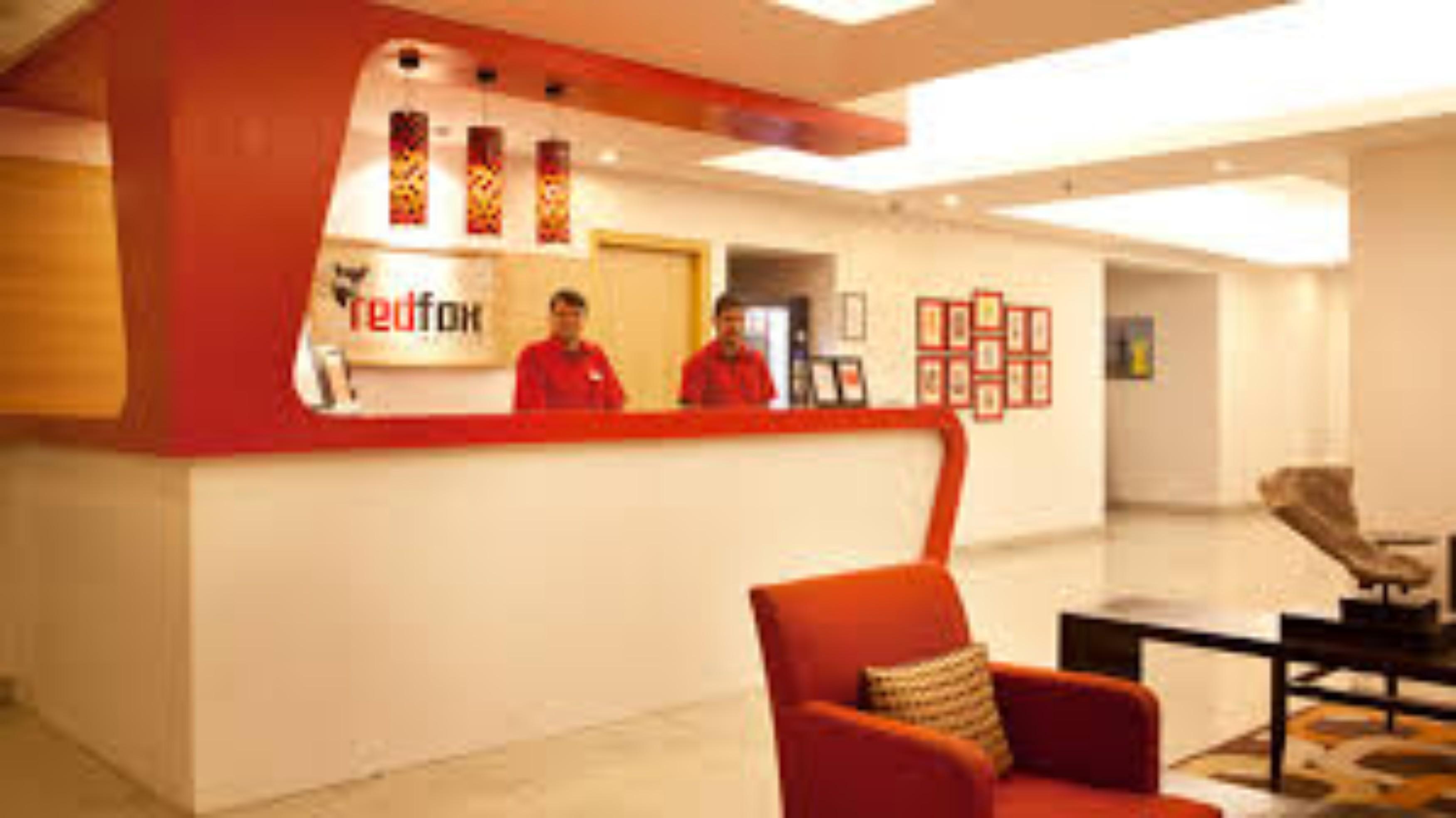 Red Fox Hotel, Chandigarh Exterior photo